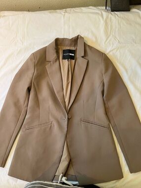 Fashion Nova Taupe Single-Button Blazer Jacket